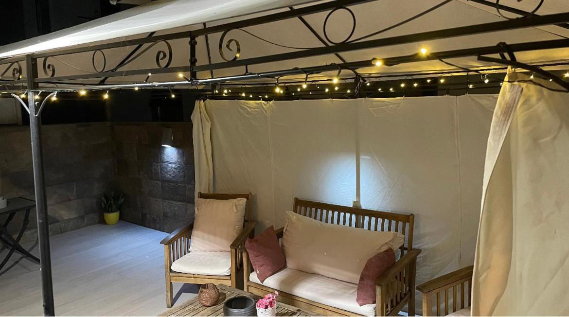 Apartamento Los Naranjos De Santa Justa Séville Extérieur photo